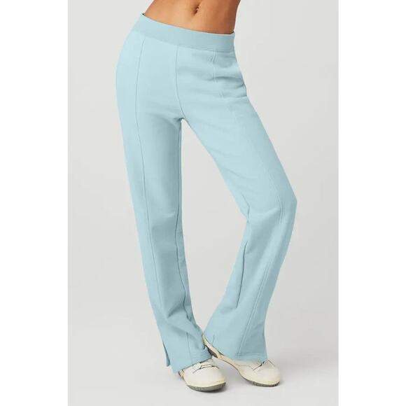 ALO Yoga Pants - Alo Yoga High-Waist Offline Straight Leg Sweatpant Chalk Blue - XS